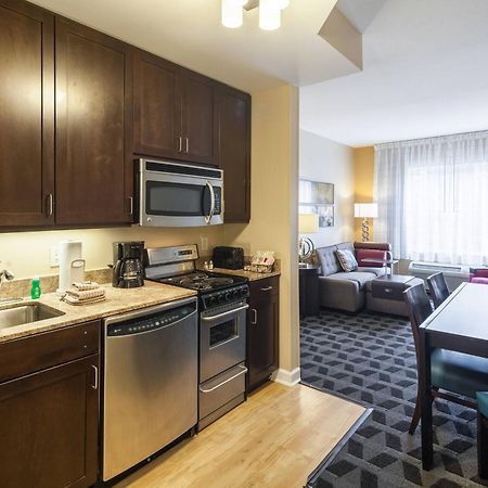 Towneplace Suites Jacksonville Butler Boulevard Exterior photo