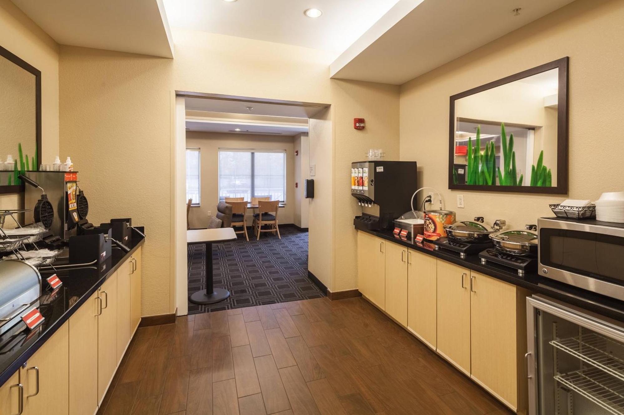 Towneplace Suites Jacksonville Butler Boulevard Exterior photo